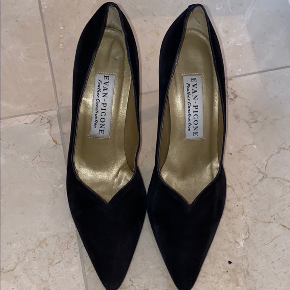 Evan Picone black suede heels size 9 1/2